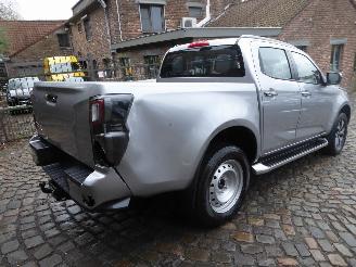 Isuzu D-Max Double Cab 4WD LSX picture 6