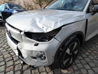 Volvo XC40 Ultimate Recharge Pure Electric 2WD picture 2