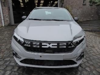 Dacia Sandero Essential picture 3