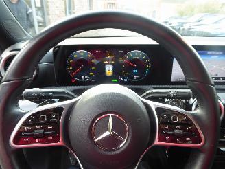 Mercedes A-klasse 250 e picture 13