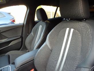 BMW 1-serie 116 i Advantage picture 9