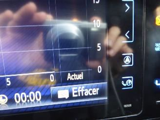 Toyota CH-R Hybrid picture 31