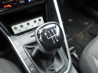 Volkswagen Polo Life picture 13