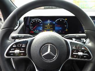 Mercedes EQA 250+ Luxury Line picture 17
