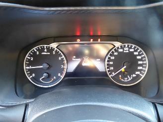 Nissan Juke 1.0 DIG-T ACENTA picture 12