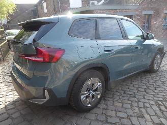 BMW iX1 30 xDrive picture 6