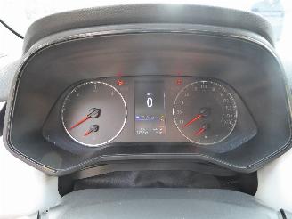 Renault Clio V Evolution picture 10