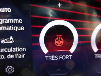 BMW iX 40 xDrive Sport picture 42