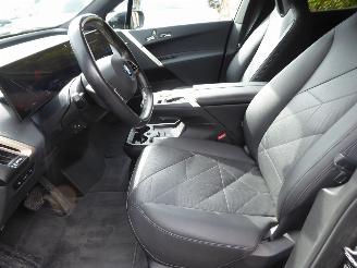 BMW iX 40 xDrive Sport picture 23