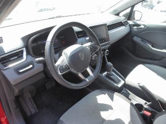 Renault Clio Evolution E Tech picture 11