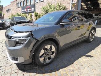 krockskadad bil auto Ford Explorer Premium RWD 2025/5