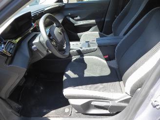 Peugeot 308 SW Active Pack picture 13