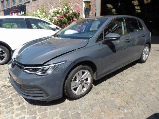 Coche accidentado Volkswagen Golf Life 2022/2