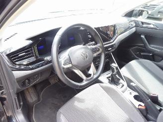 Volkswagen Polo Life picture 12