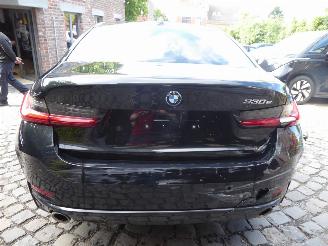 BMW 3-serie 330 e picture 8