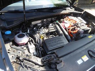 Audi Q3 Sportback 45 TFSI e S line picture 31