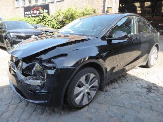 damaged passenger cars Tesla Model Y  2023/9
