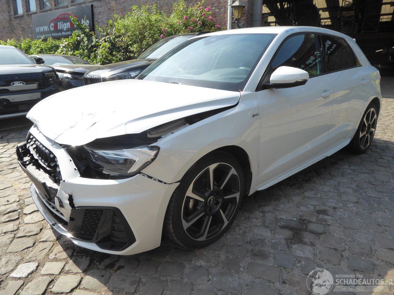 Audi A1 Sportback 25 TFSI S line