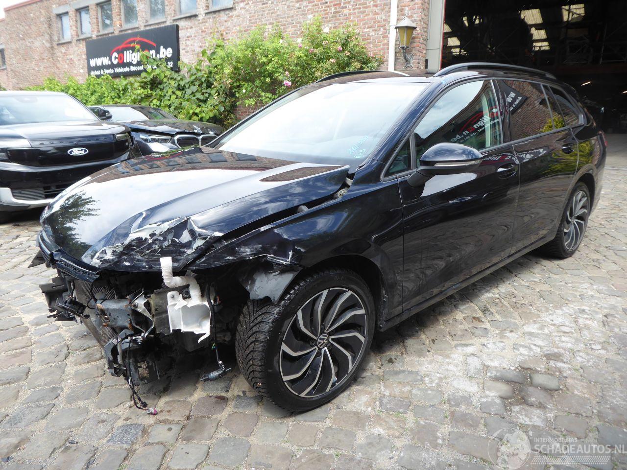 Volkswagen Golf Variant Life