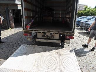 Renault Master Grand Confort picture 10