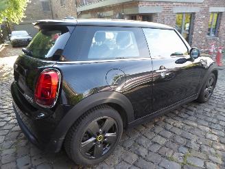 Mini Cooper SE Mini 3-trg. Cooper SE Essential Trim picture 5