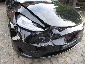 Tesla Model Y  picture 3