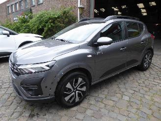 skadebil auto Dacia Sandero Stepway Expression 2025/6