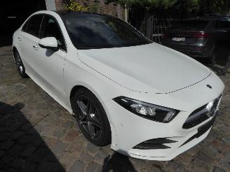 Mercedes A-klasse 180 d Limousine Pack AMG picture 3