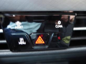 Volkswagen Golf VIII Lim. Life picture 19