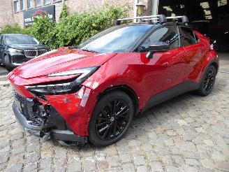 Vaurioauto  passenger cars Toyota CH-R Plug-In Hybrid FWD GR Sport 2024/10