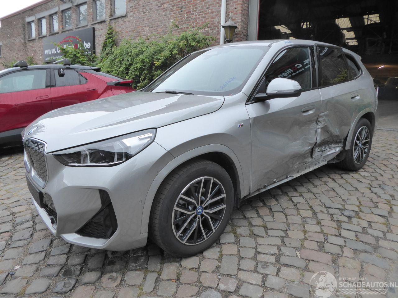 BMW iX1 20 eDrive M Sport