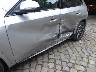 BMW iX1 20 eDrive M Sport picture 2