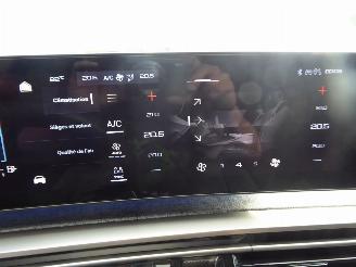 Peugeot 3008 Hybrid 145 GT picture 27