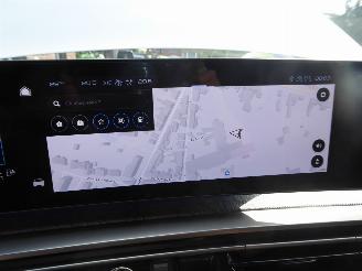 Peugeot 3008 Hybrid 145 GT picture 25