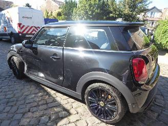 Mini Cooper SE Mini 3-trg. Cooper SE Classic Trim picture 10
