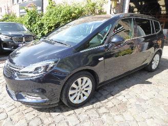 occasion passenger cars Opel Zafira C Innovation 2018/11