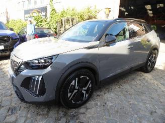uszkodzony samochody osobowe Peugeot 2008 Hybrid 136 GT 2025/3