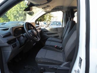 Volkswagen Transporter Transporter Kasten Plus 2.0 TDI 125 kW 4MO LR picture 15