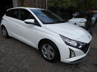 Hyundai I-20  picture 4