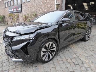 Schadeauto Renault  Rafale 200 E-Tech Full Hybrid Techno 2026/3
