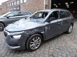 Coche accidentado Skoda Kamiq Ambition 2023/1