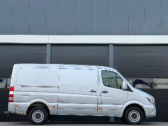 Mercedes Sprinter 213 2.2 CDI 3-PERS picture 3