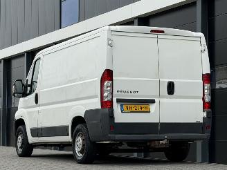 Peugeot Boxer 2.2 HDI Airco 3-PERS picture 5
