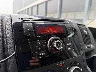 Peugeot Boxer 2.2 HDI Airco 3-PERS picture 9