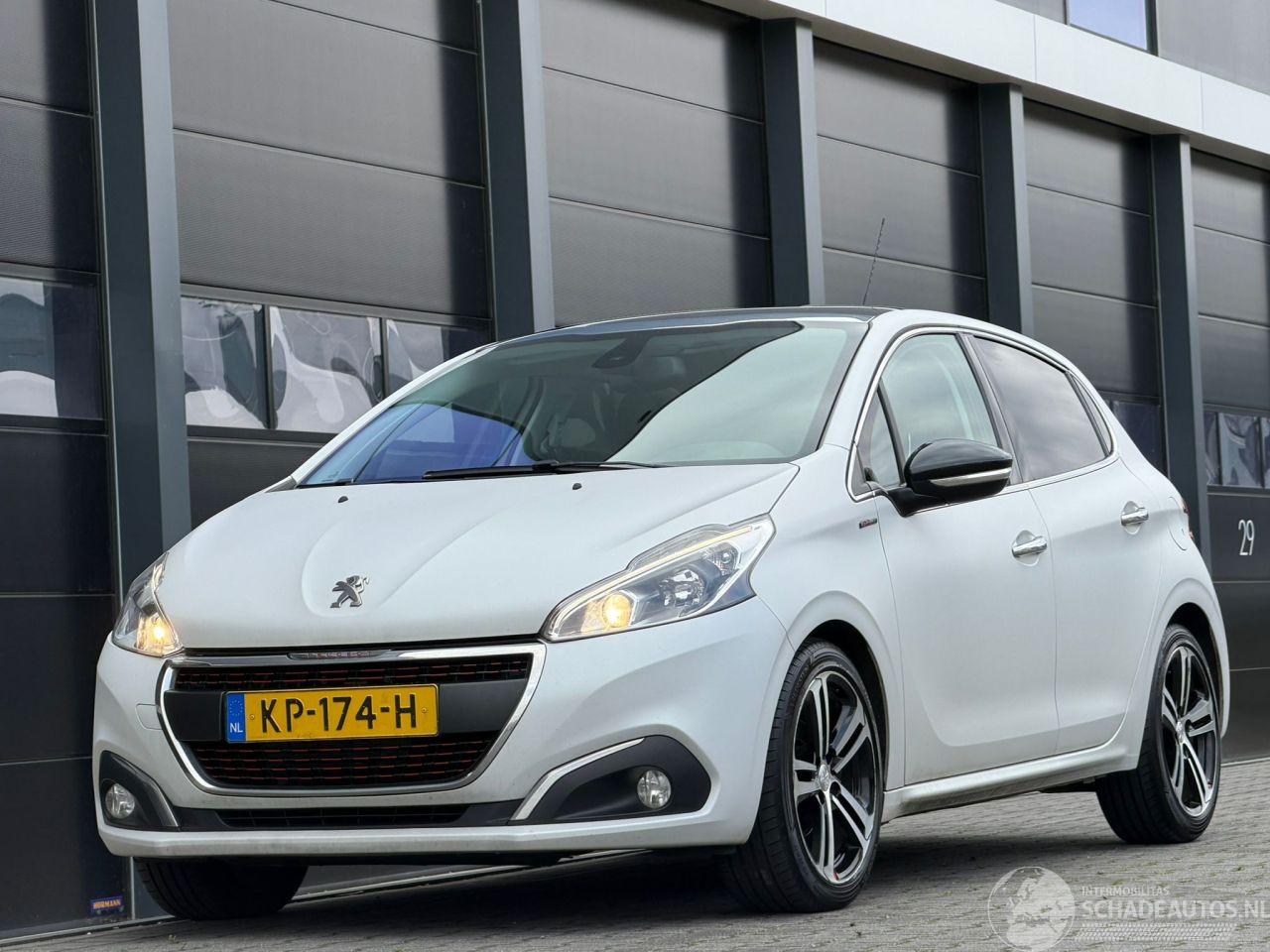Peugeot 208 1.6 BlueHDi GT-line Panorama JBL