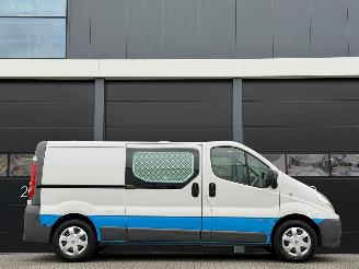 Renault Trafic 2.0 DCI L2-H1 3-PERS Navi Airco picture 3