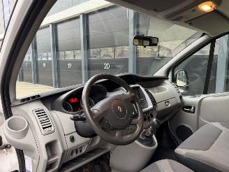 Renault Trafic 2.0 DCI L2-H1 3-PERS Navi Airco picture 7