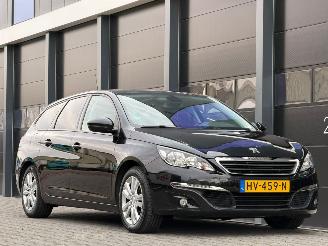 Peugeot 308 1.6 BlueHDI Blue Lease Executive Pack picture 4