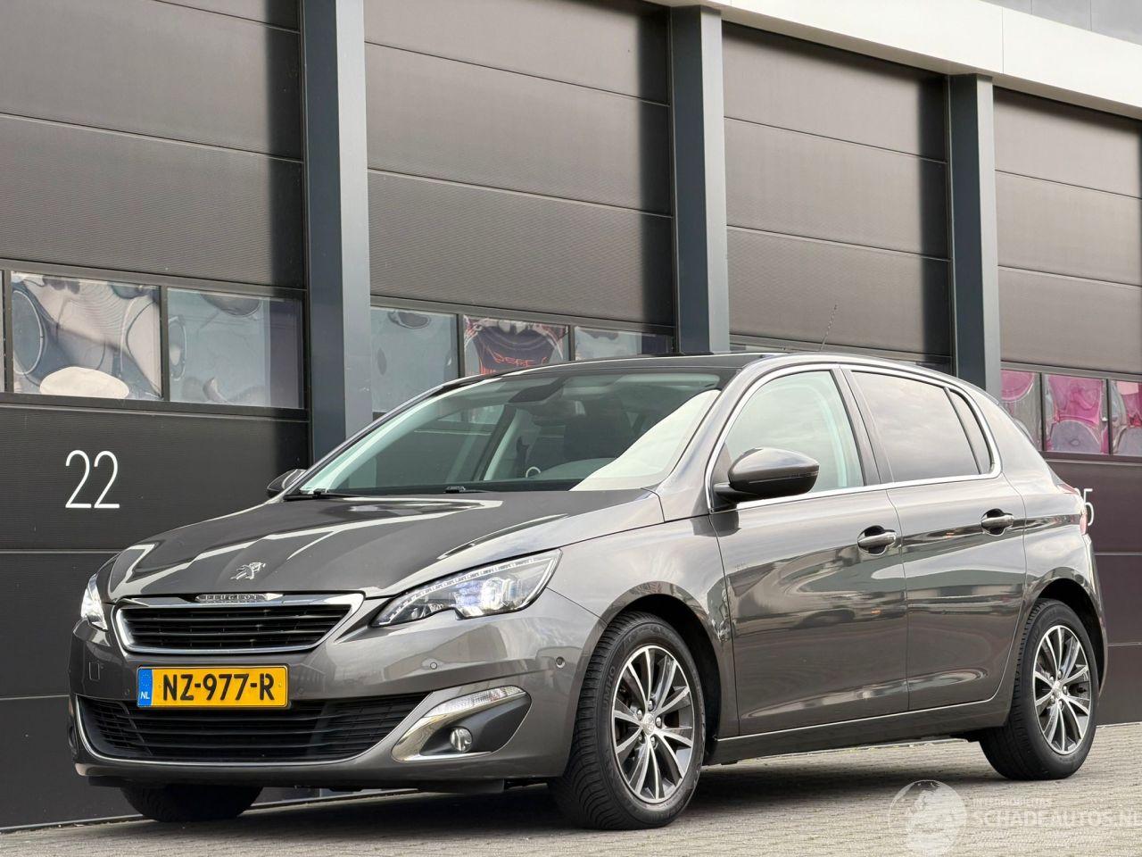 Peugeot 308 1.6 BlueHDi Panorama Navi Camera