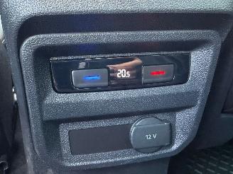 Volkswagen Tiguan 2.0 R-line 360 Camera Pano 150PK Leer picture 15